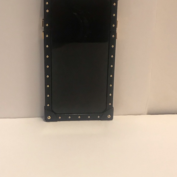 Louis Vuitton IPhone case - Picture 3 of 6